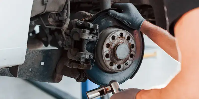 Ford Commercial Brake Service at AM Ford near Cleveland