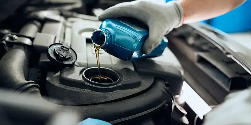Ford Commercial Oil Change at AM Ford near Ashtabula