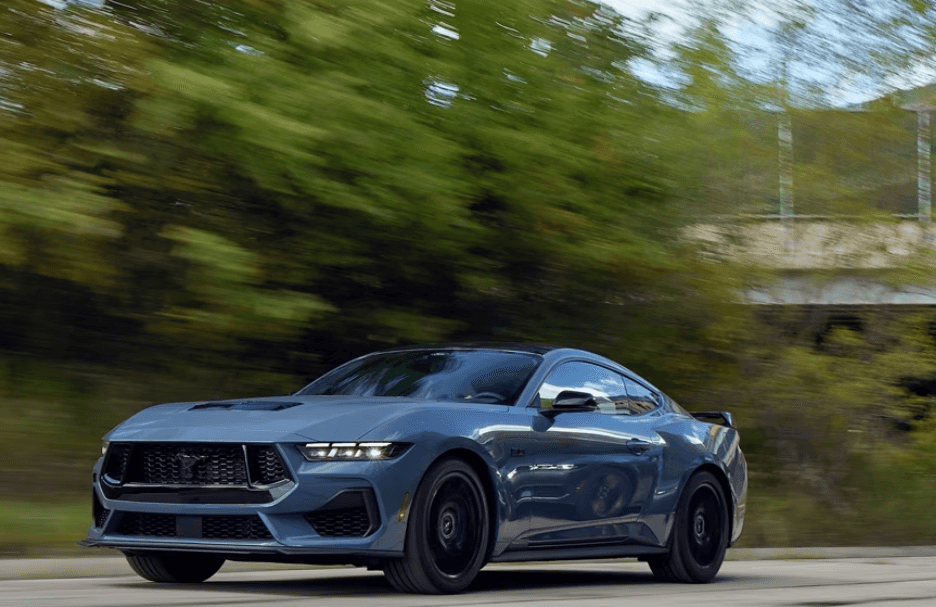 フォード MUSTANG GT メタリックブルー フォード MUSTANG GT メタリックブルー アメ車・逆輸入車 専門店