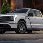 2025FordF-150Lightning-exterior-01