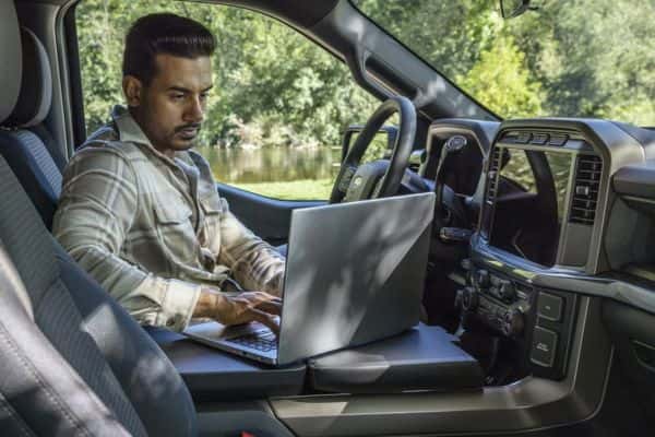 2025 Ford F-150 Interior Work Surface