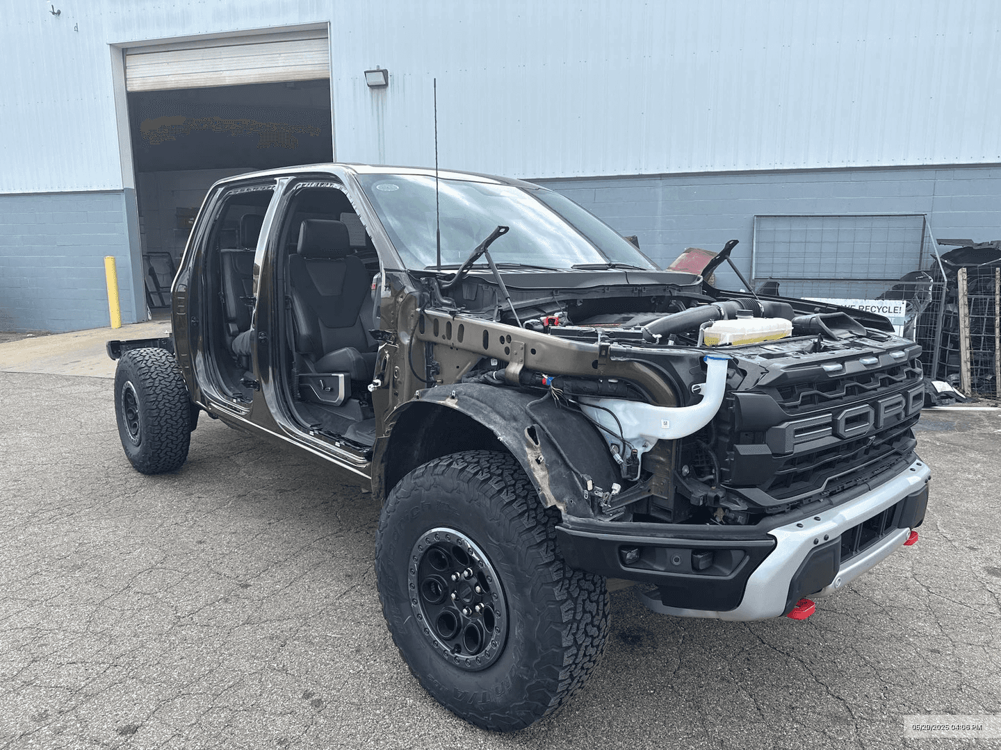 front view of damaged truck