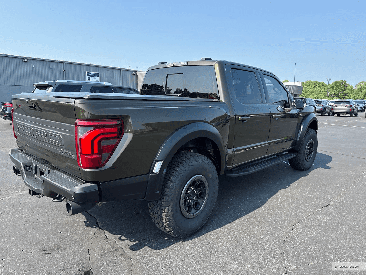 side view of fixed truck