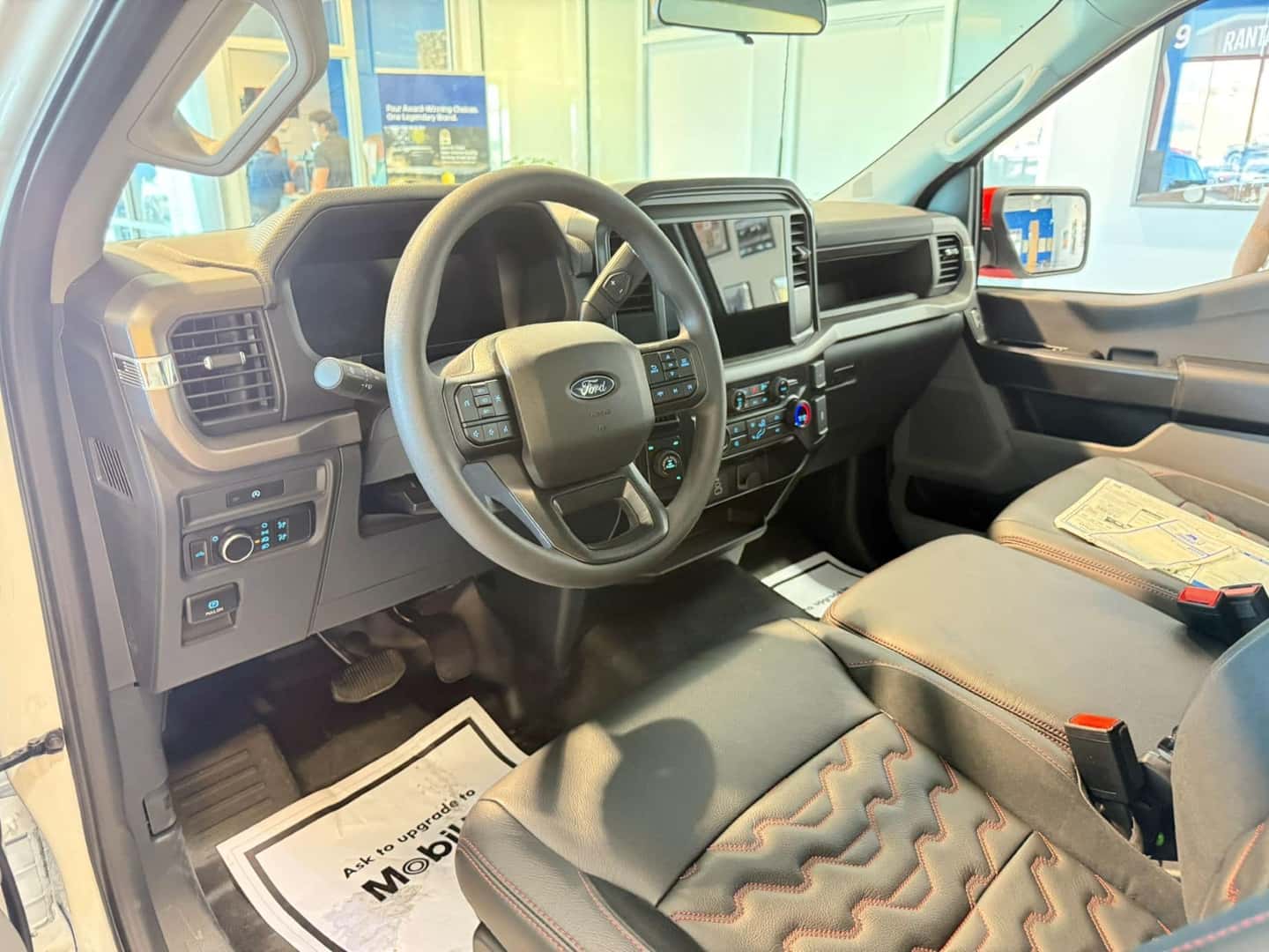 2025 Ford F-150 Single Cab 5.0 