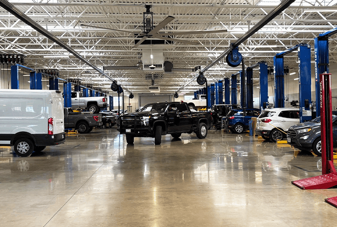 Grande Ford service technician working in the service bay