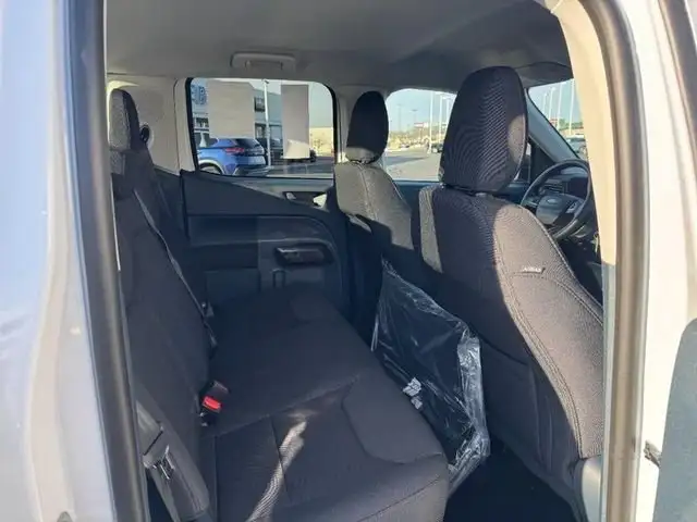 2026 Ford Maverick Interior