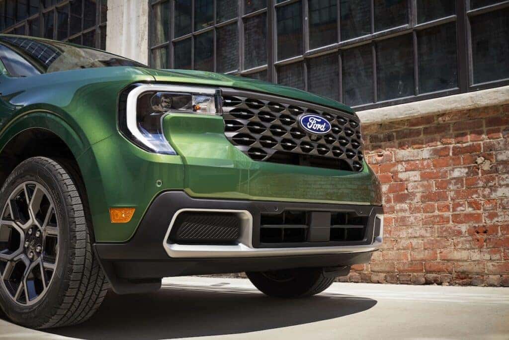 2025 Ford Maverick Lariat Front Grille View