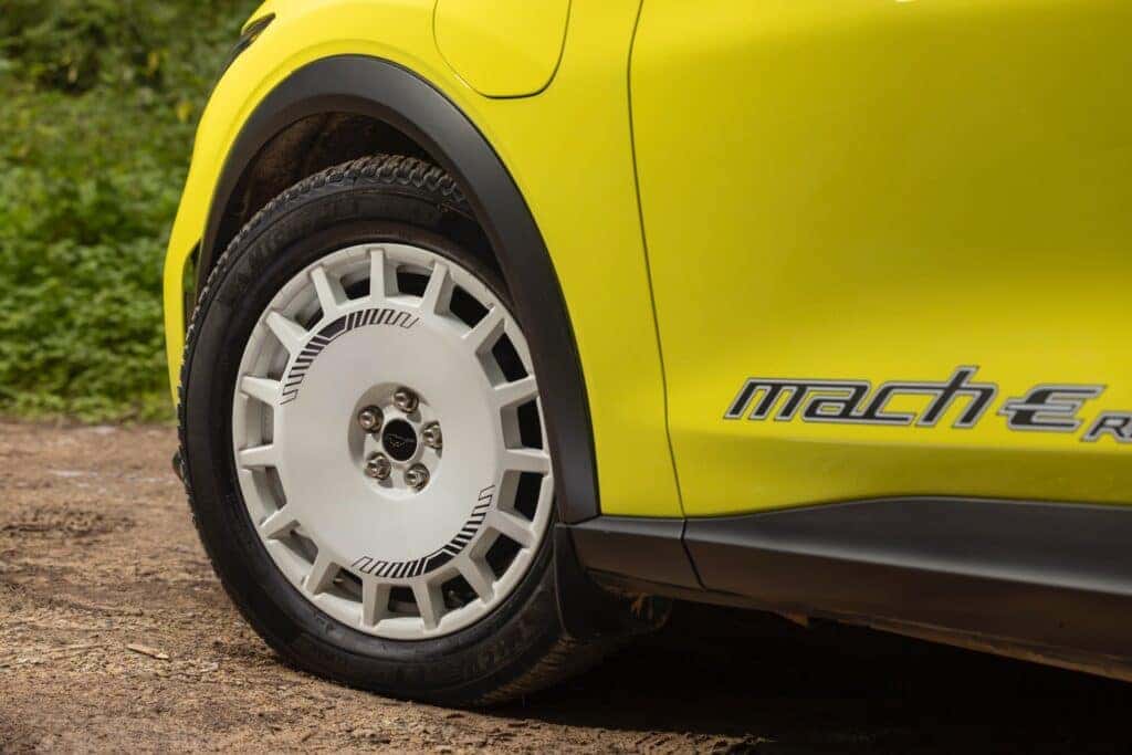View Of The Persevering Wheels Of The All-Electric Ford Mustang Mach-E-Rally