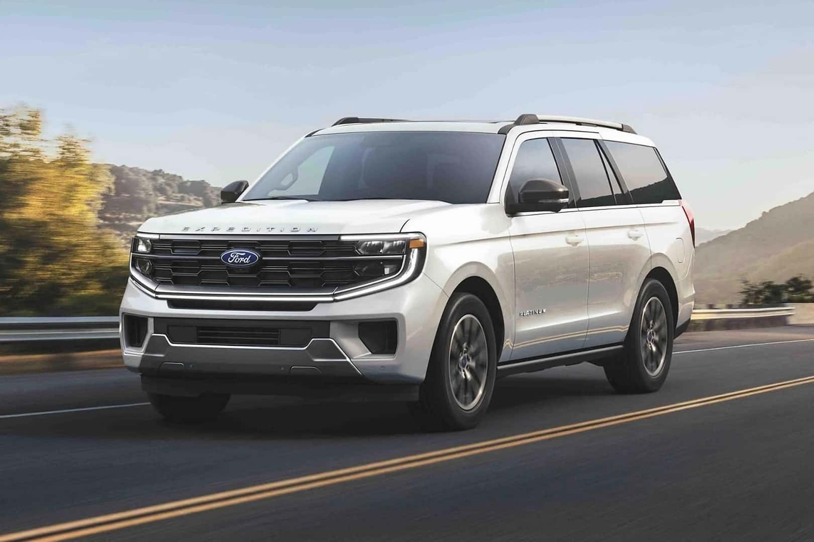 2025 ford expedition driving on road