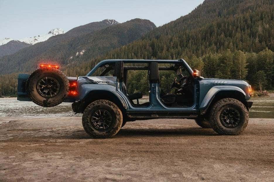 2025 Ford Bronco Exterior
