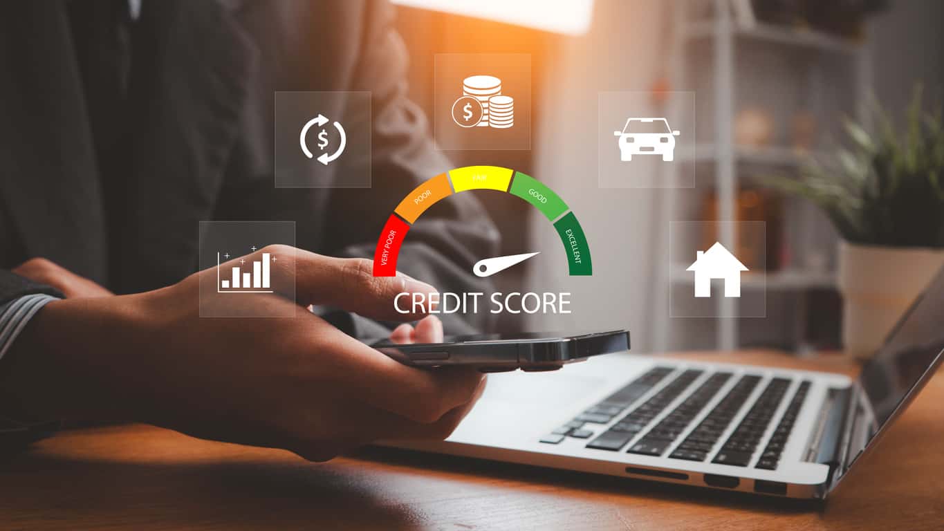 Credit Score increasing with icons for home, car and more.