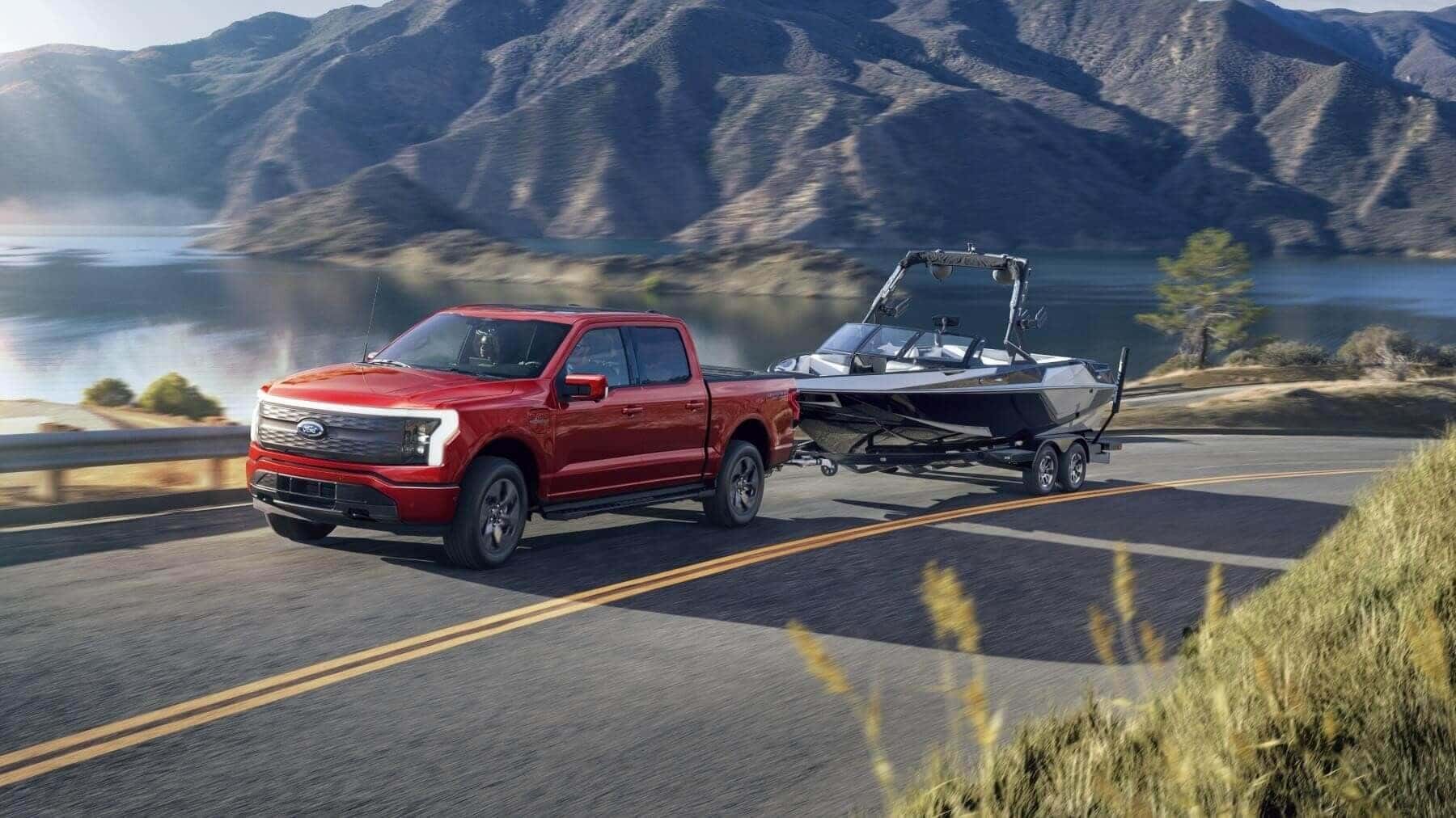 2025 Ford F-150 Lightning photo 2