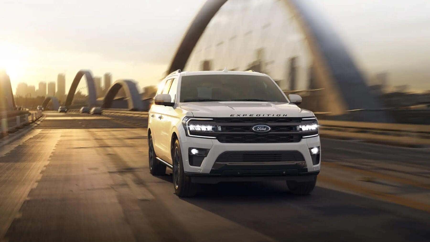 2025 Ford Expedition MAX photo 2