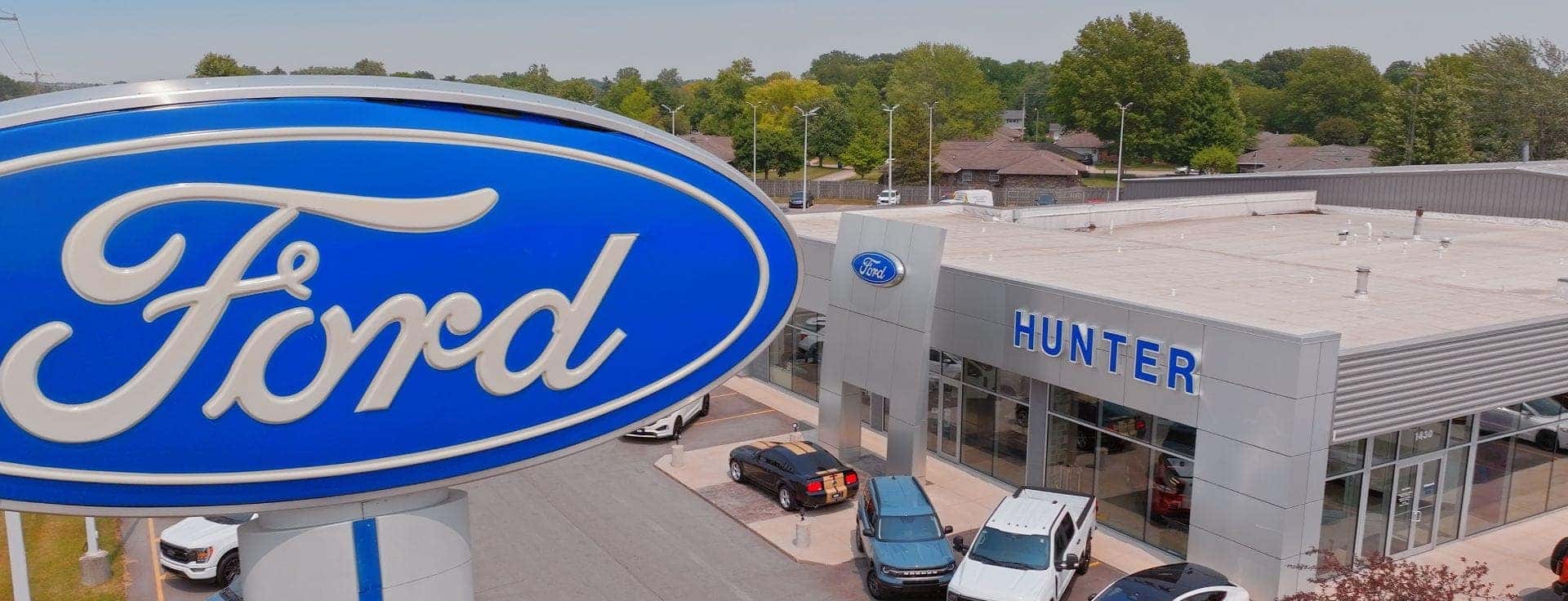 Hunter Ford Indiana Storefront