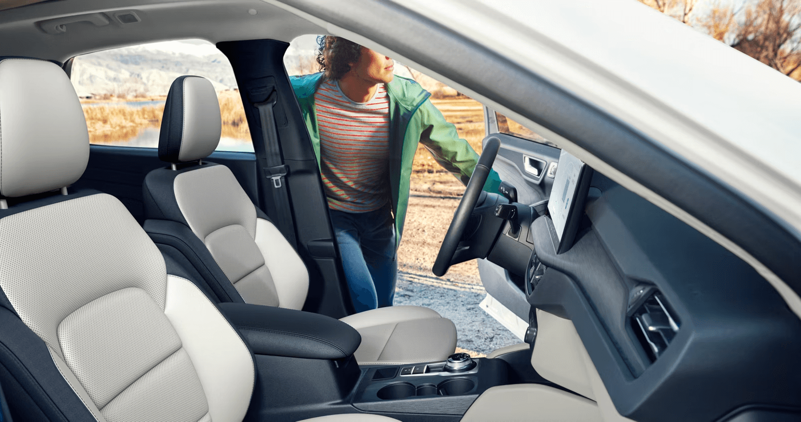 2026-ford-escape-interior-options
