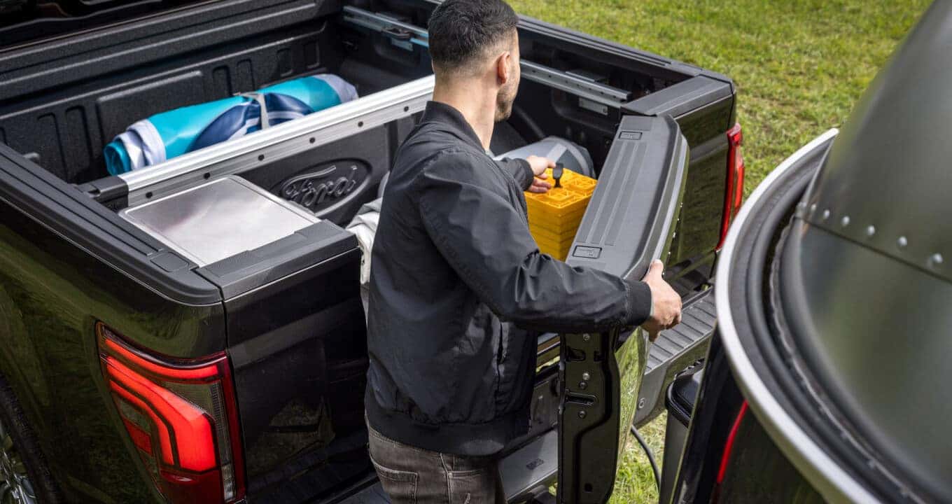 What Is the Maximum Towing Capacity of a Ford F-150 Lightning?