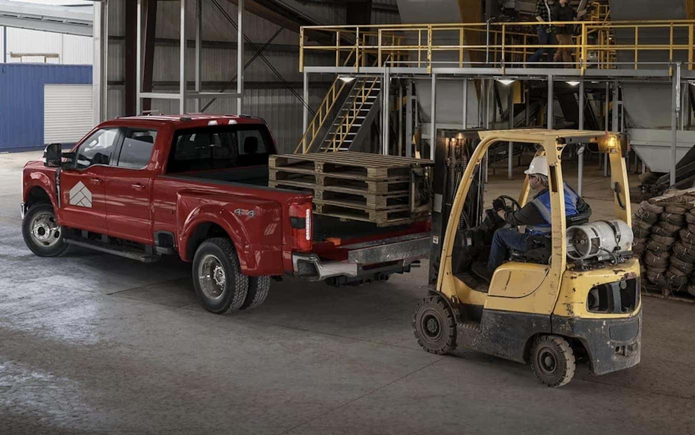Which-Commercial-Vehicle-Is-Best-For-Your-Business--explore-at-liccardi-ford