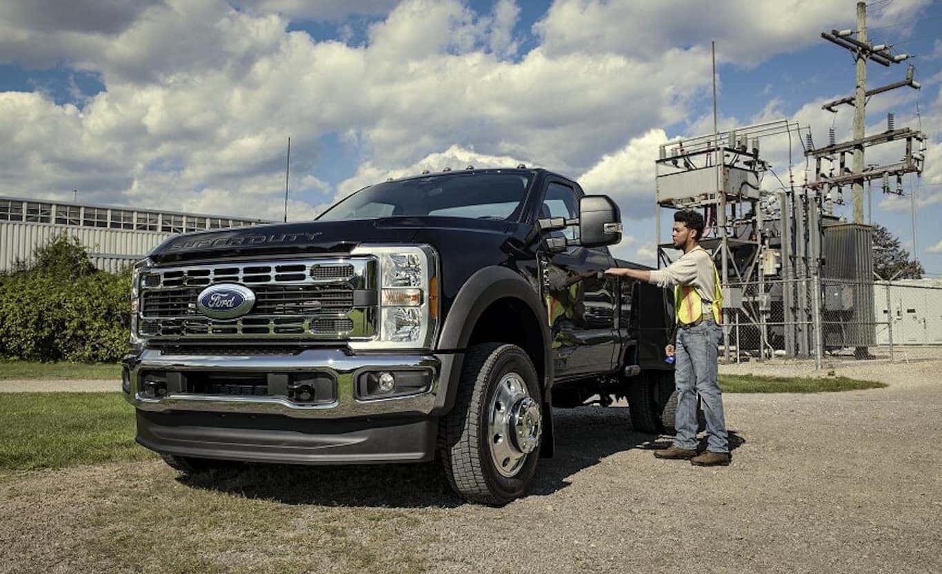 What Is The Best Truck For Commercial Use? - Liccardi Ford