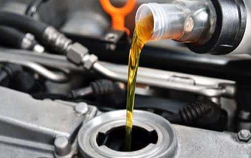 OIL CHANGE SPECIAL W/FREE TIRE ROTATION