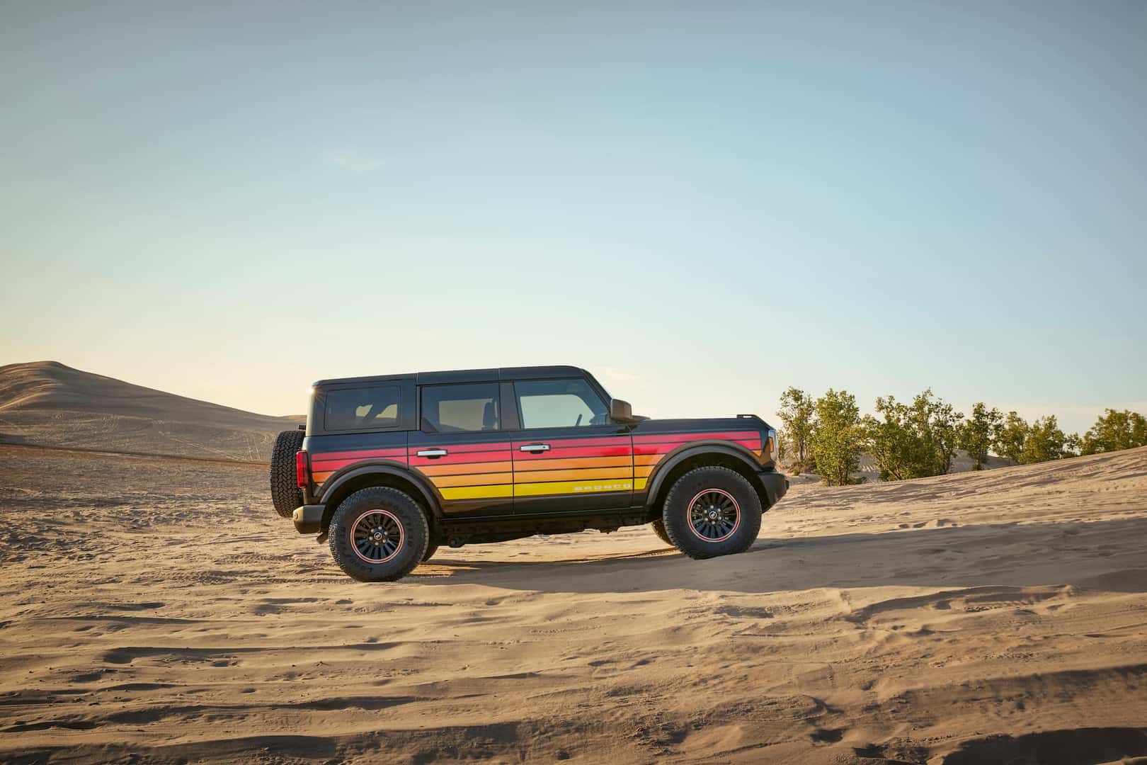 ford bronco free wheeling on desert road