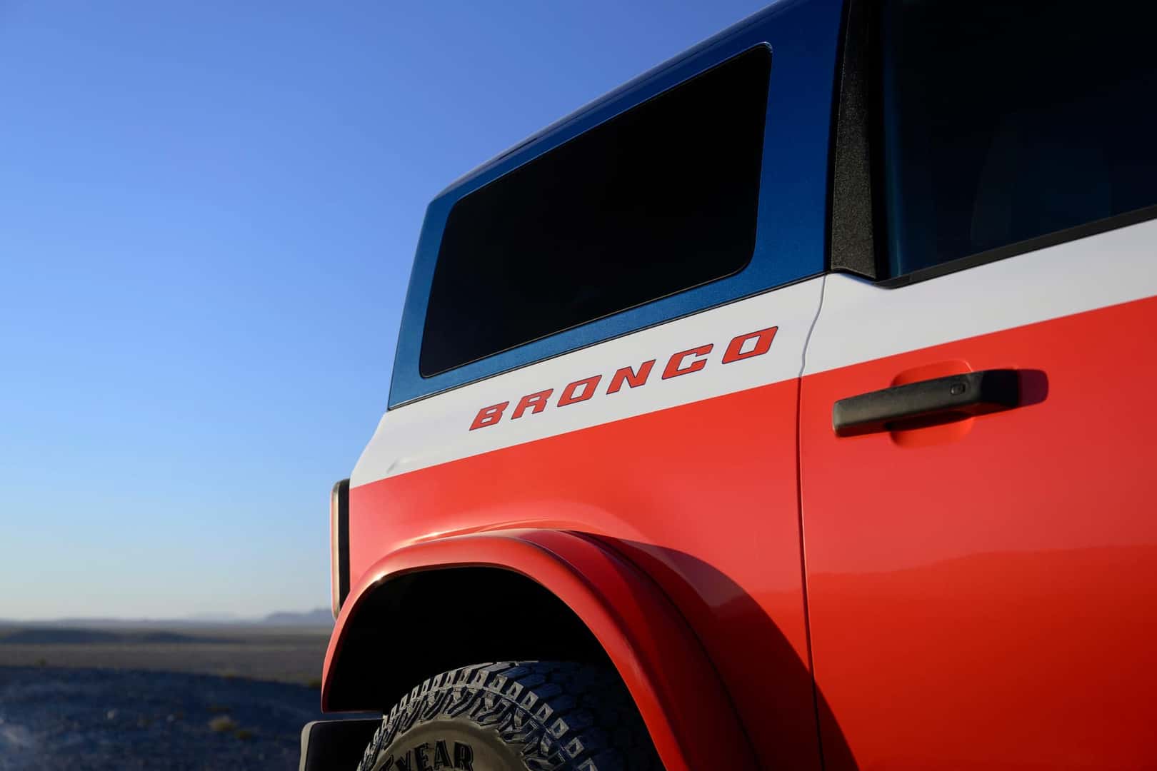 back corner view on passenger side of the 2025 bronco stroppe special edition on a canyon road