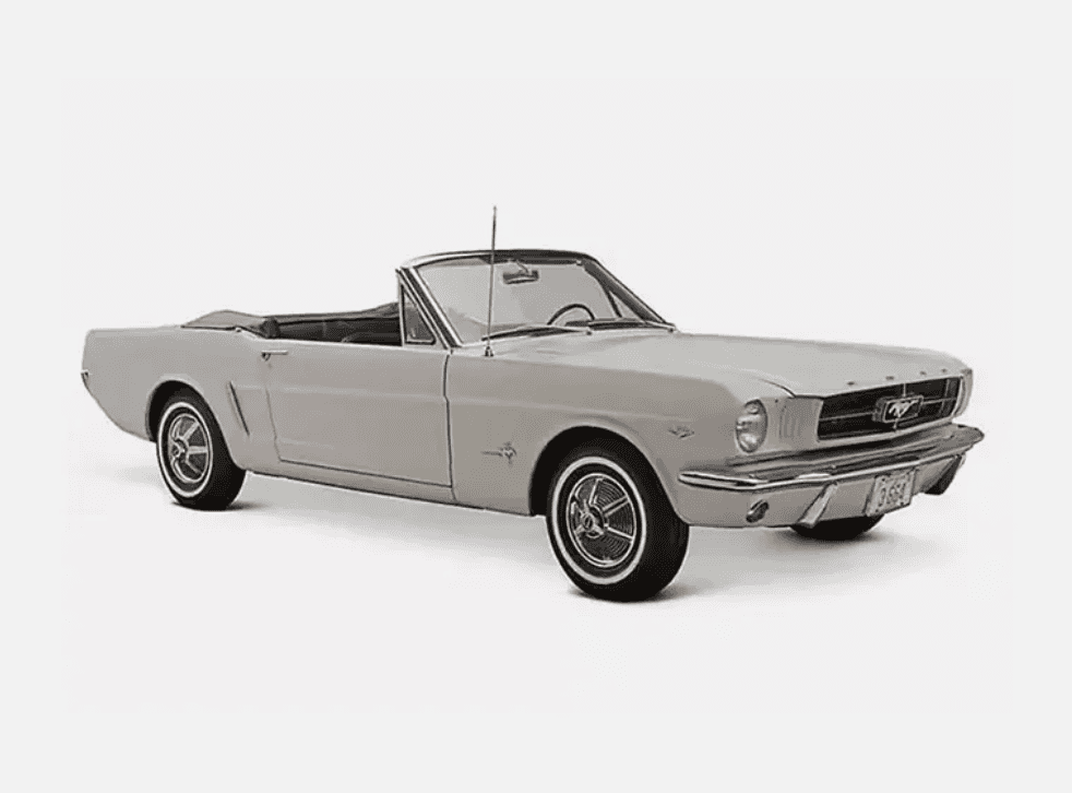 Classic Mustang in grey