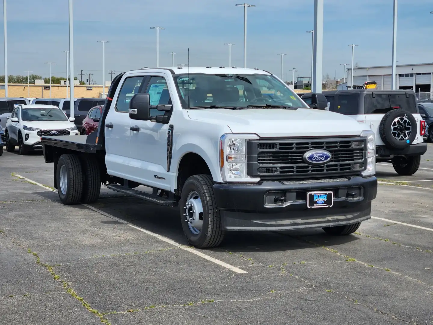 New 2026 Ford F-350 Flatbed Work Truck for Sale in Dallas, TX - Ford Fleet & Commercial Sales - Front Angle