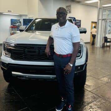 Oscar Elzy