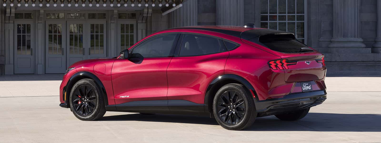 Lease or Finance New 2025 Ford Mustang Mach-E Electric Compact SUV in Mayfield Brenton Murray and Paducah KY