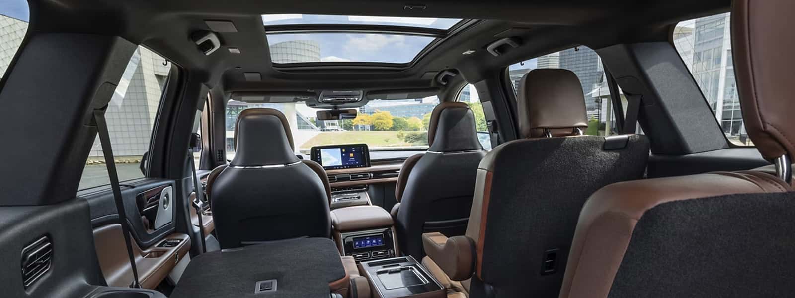 Lease or Finance New 2025 Lincoln Aviator Midsize Luxury SUV in Mayfield near Brenton Murray and Paducah Kentucky