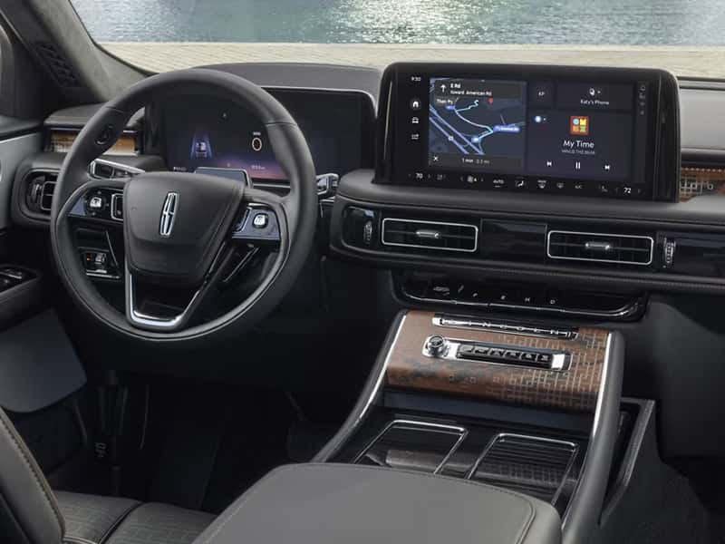 New 2025 Lincoln Aviator Midsize Luxury SUV Interior Comfort Features and Technology