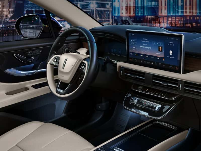 New 2025 Lincoln Corsair Compact Luxury SUV Interior Comfort Features and Technology