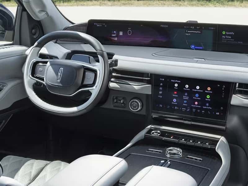 New 2025 Lincoln Navigator Full-size Luxury SUV Interior Comfort Features and Technology