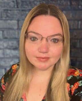 Nicole  Gallagher