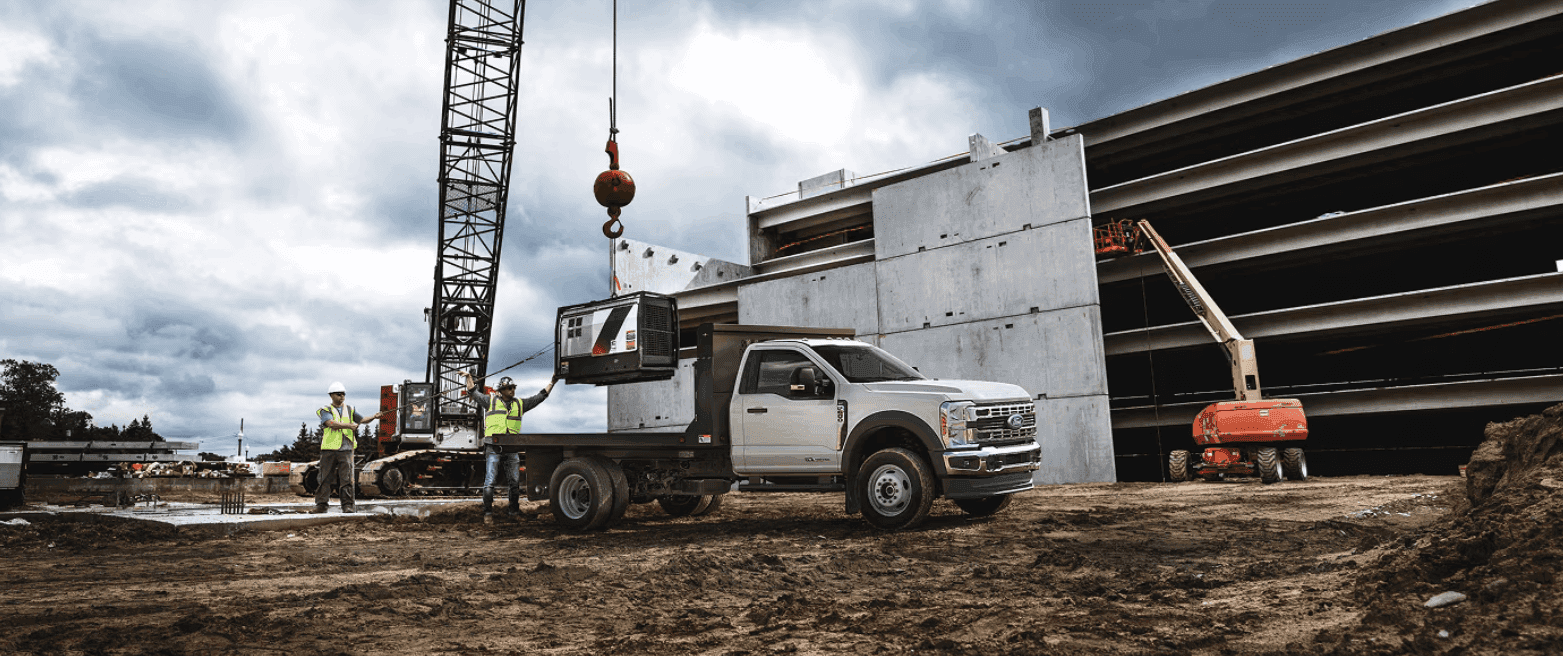 Ford F-550 Super Duty chassis cab ready for upfit bodies in Kansas City