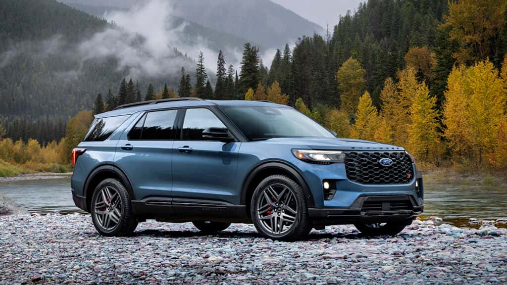 2025 Ford Explorer 4X4 Active 