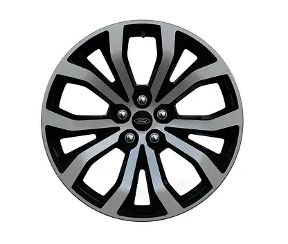 20-inch Ebony-painted machined aluminum wheel