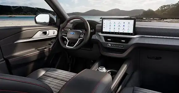 2026 Ford Explorer gallery image 3