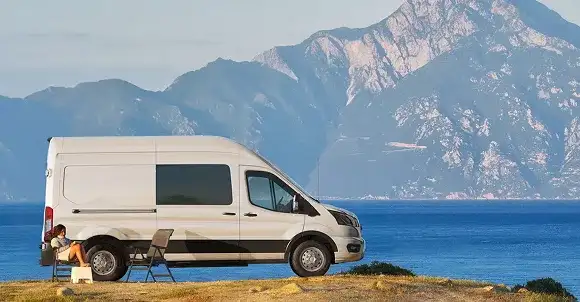 2026 Ford Transit gallery image 2