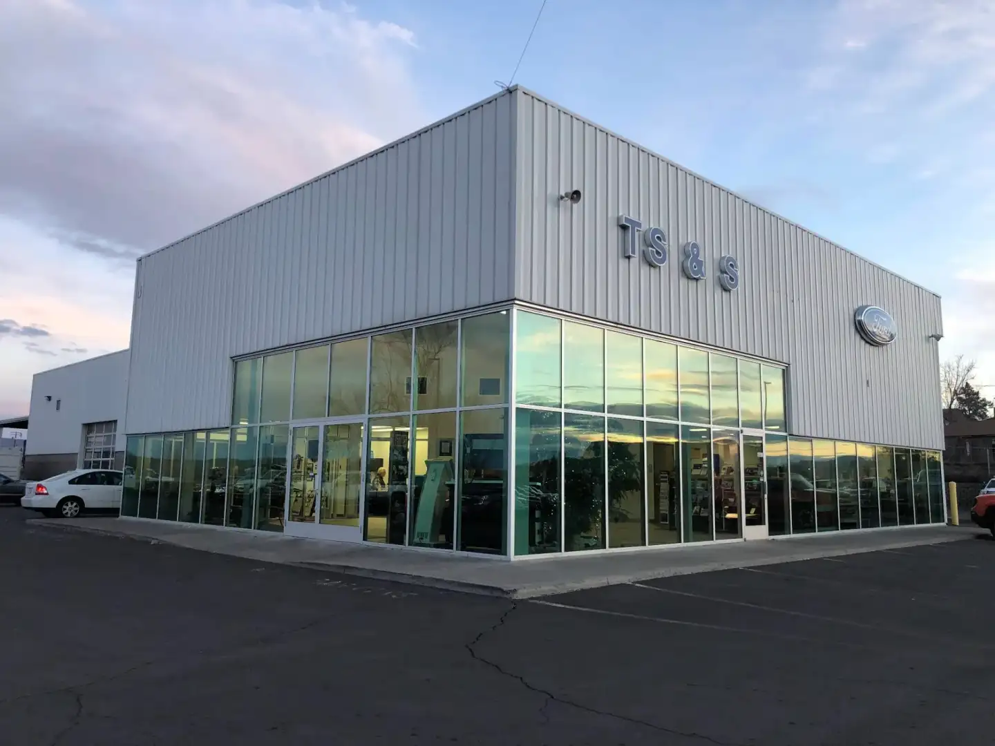 TS&S Ford Culver Dealership