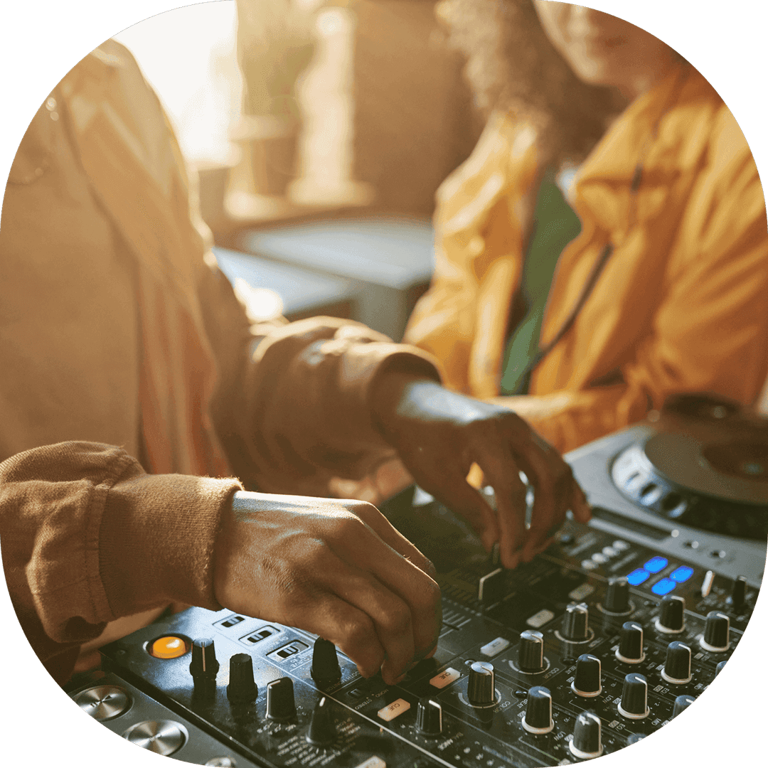 dj