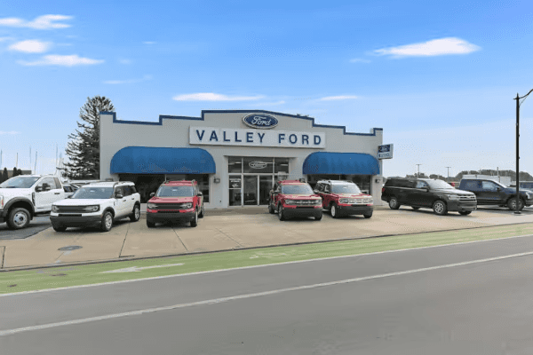 Valley Ford outside dealership